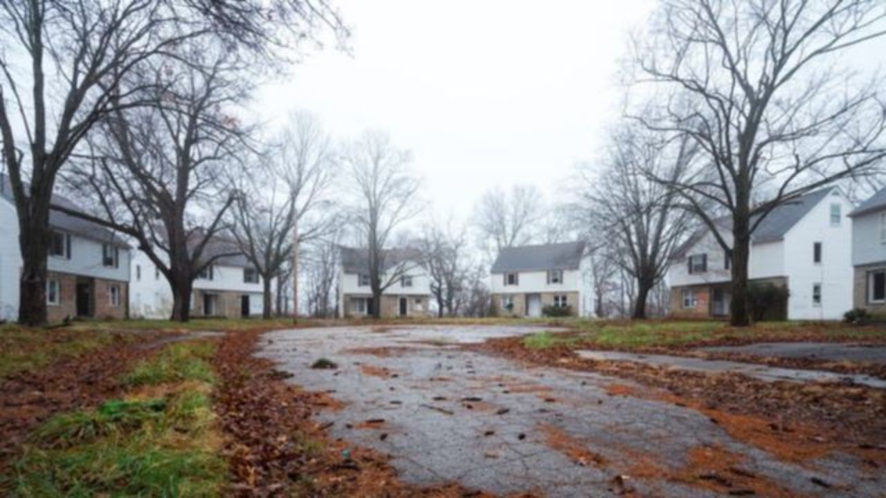Ohio is Home to an Abandoned Town Most People Don’t Know