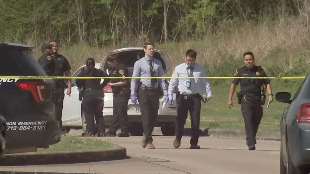 Woman Found Fatally Shot Inside Car in Houston, Investigation Ongoing