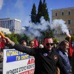 Greeks go on general strike demanding higher pay