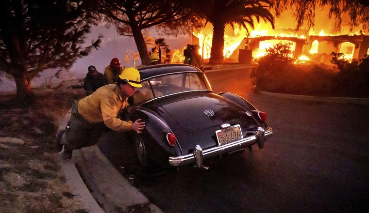 Thousands told to evacuate as fast-moving Mountain Fire explodes in Southern California