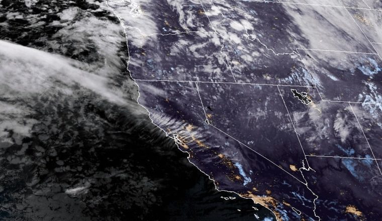 Pacific Northwest braces for severe weather from ‘bomb cyclone’ — with an atmospheric river on the way