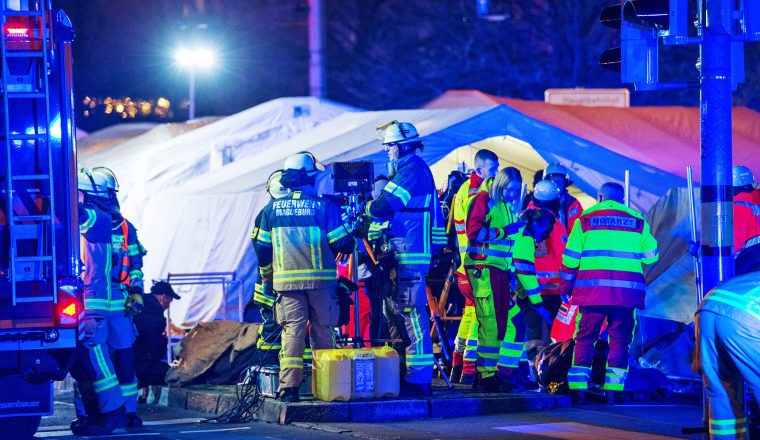 Car plows into Christmas market in Germany, killing at least 5 and injuring 200