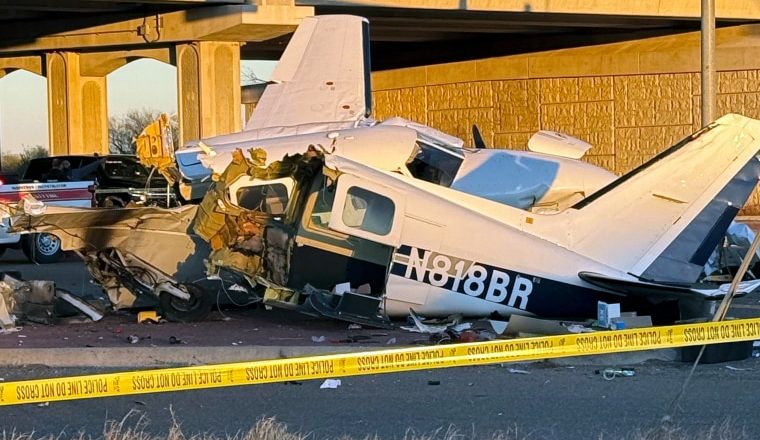 Four hurt when plane crashes into cars on South Texas street