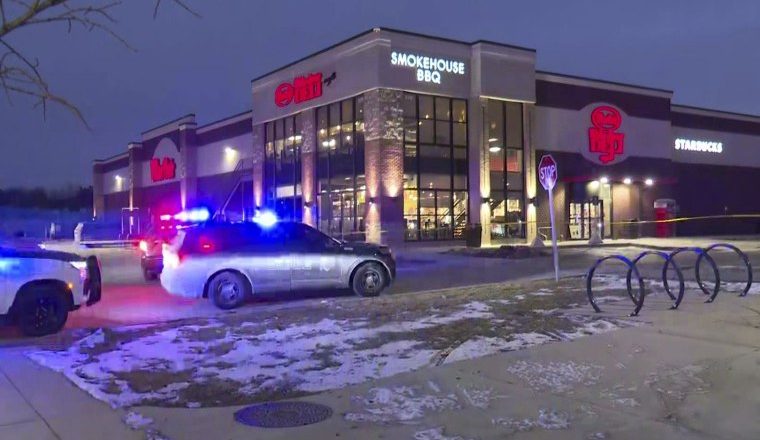 3 dead and 2 police officers wounded in Indiana supermarket shooting