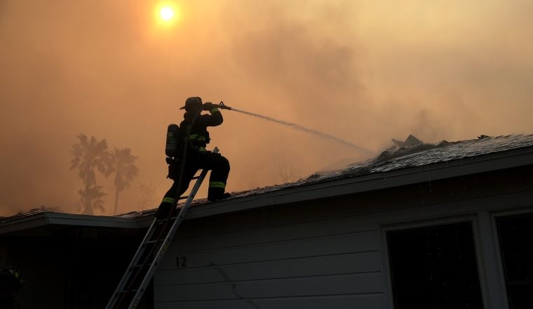 Experts caution L.A. fire victims to approach insurance claims process as ‘business transaction’