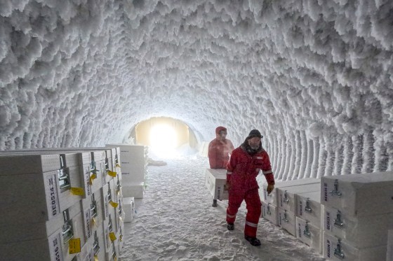 Scientists drill nearly 2 miles down to pull 1.2 million-year-old ice core from Antarctic