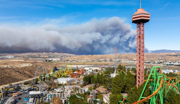 Thousands ordered to flee their homes after new blaze ignites in Los Angeles County