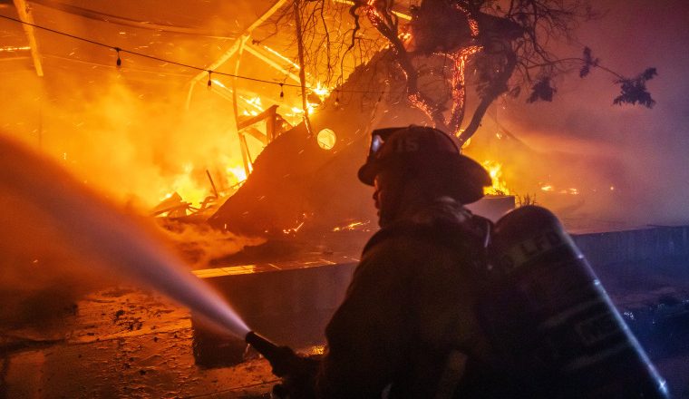 Water tanks went dry in Pacific Palisades, hampering efforts to fight fire