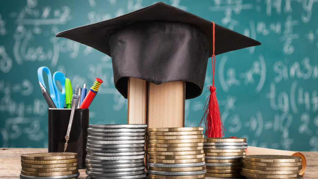 4 Powerful Reasons Why Putting Your Student Loan Payments on Autopay Can Save You Money?