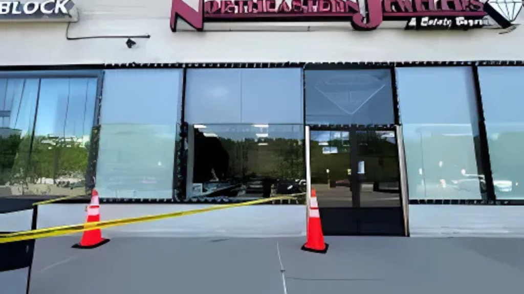 Staten Island Jewelry Store Robbed In Bold Daytime Heist — What Police Are Saying
