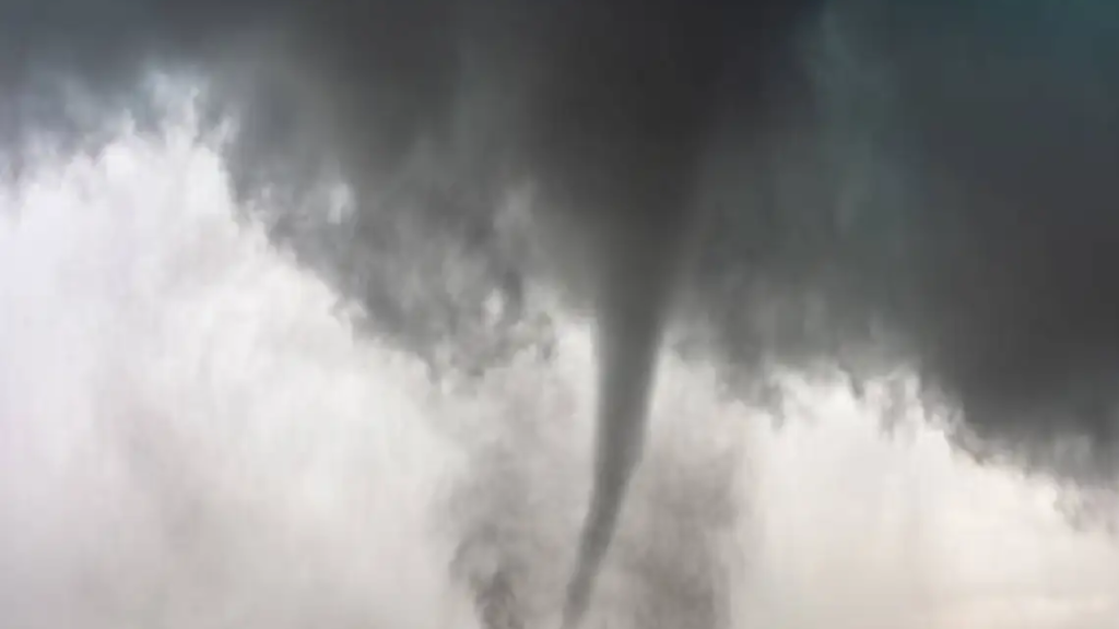 Severe Storms Sweep Through Central Virginia – Tornado Alerts Issued! Stay Safe!