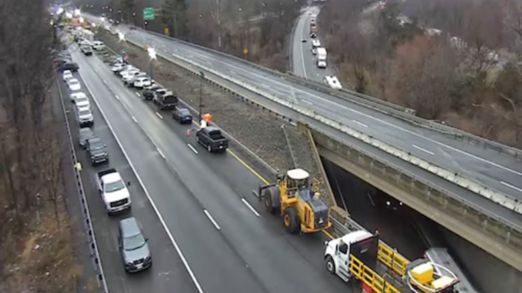 Game-Changer: I-80 Lanes Reopen in NJ After Sinkhole Repairs Disrupt Months of Travel
