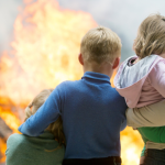 Mom Risks Everything To Save Family of Strangers From Fire