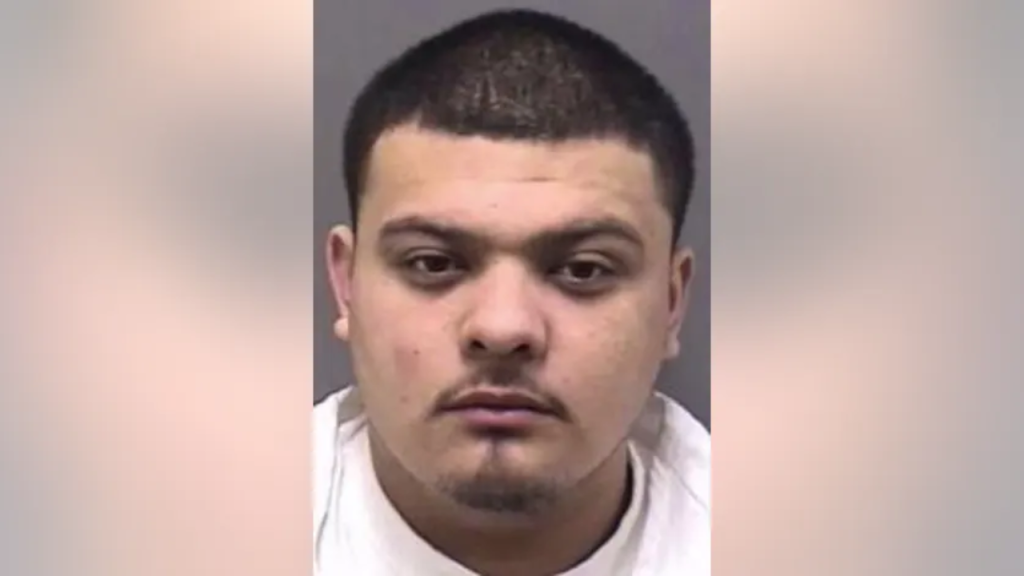 Armed And Vanished: Lewis Hinojosa Still On The Run After 2010 Wisconsin Killing