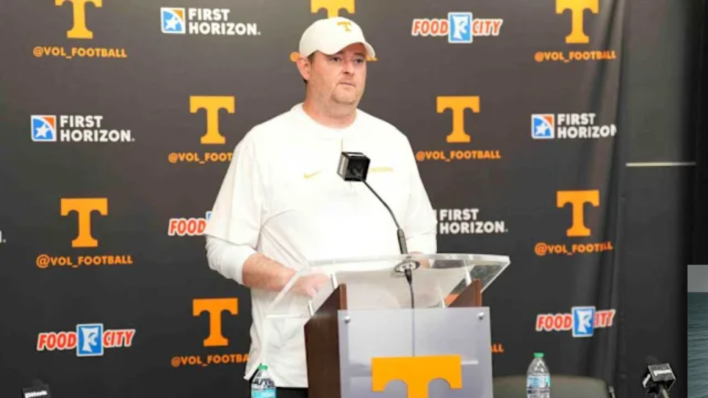 Tennessee Football Suffers Crushing Recruiting Blow As Star Lineman Picks Florida